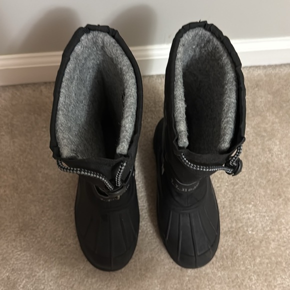 L.L. Bean Kids Boots - Picture 7 of 9